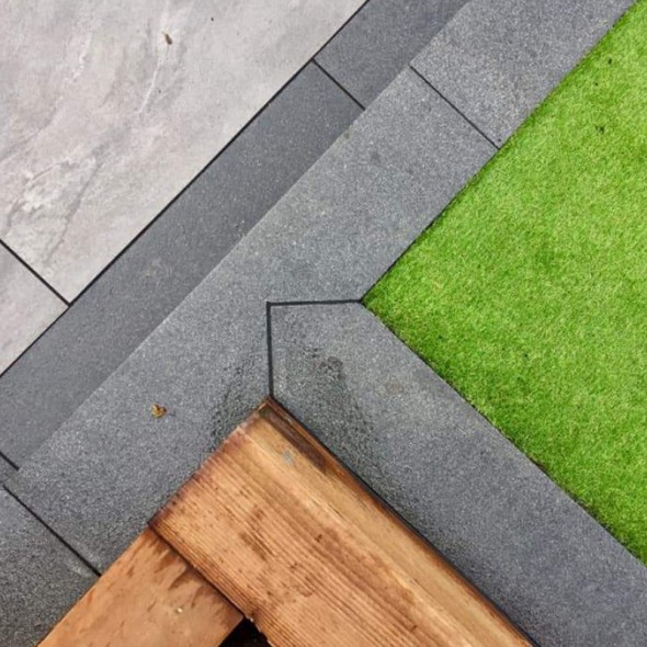 Granite Plank Paving