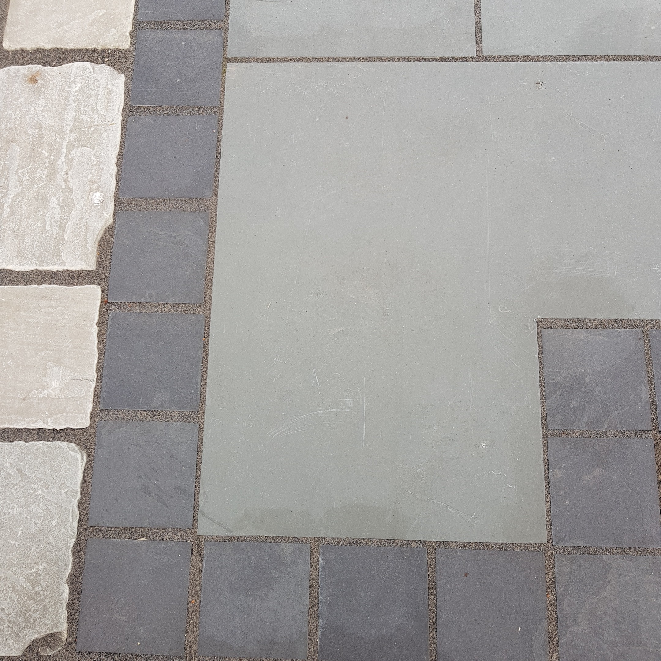 Brazilian Black Slate Setts 100x100