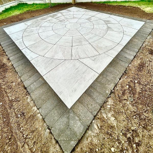 Silver Kandla Grey Porcelain 3m Circle including SOK