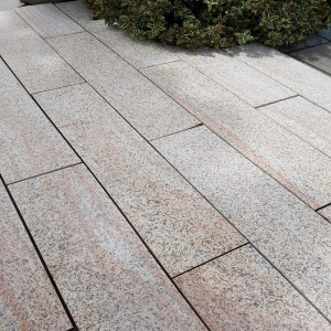 Yellow Granite Sawn & Flamed 900x200 Calibrated