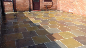 Rippon Buff Sandstone Paving 600x600 (Calibrated)