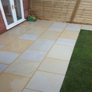 Textured Mint Anti-slip 600x900 Sawn Edge