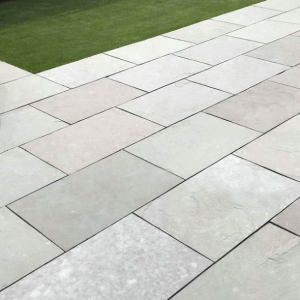 Dove Grey Limestone Paving 600x290 (Calibrated & Sawn Edge)